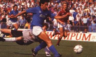 马拉多纳那不勒斯地位 马拉多纳那不勒斯地位